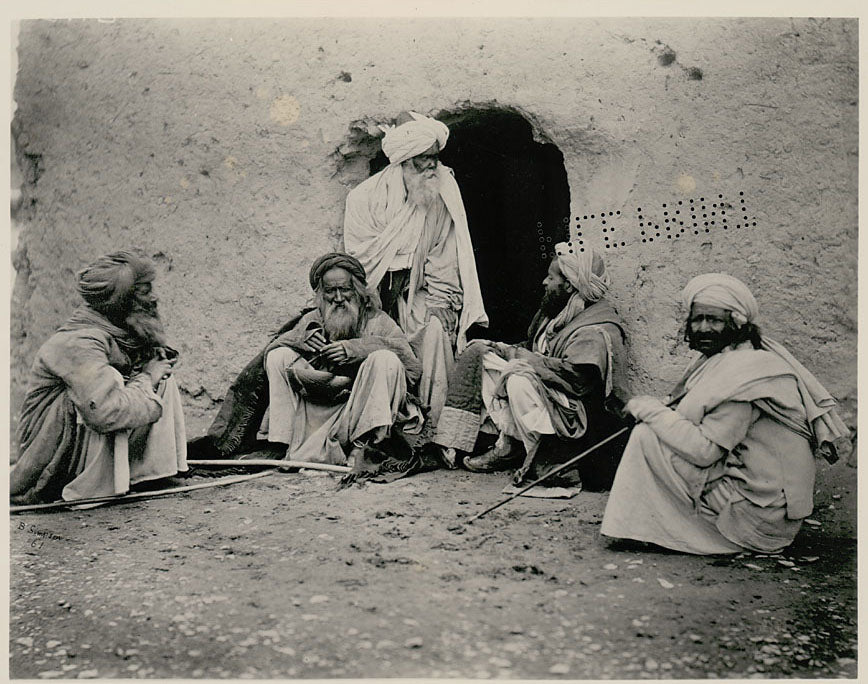 Bourne and Shepherd - Group of fakirs in Afganistan (1880)